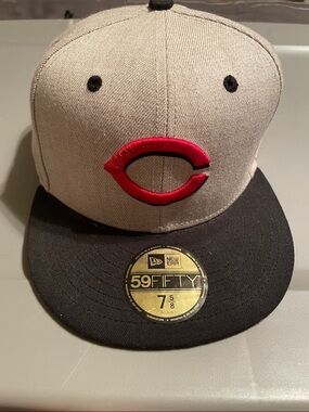 New Era Gray and Black Fitted Cap with Red Emblem